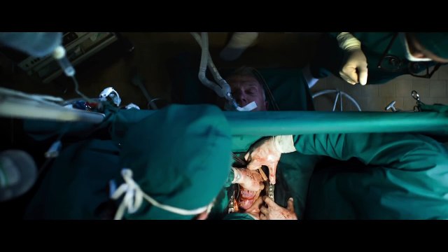 Oficjalny zwiastun filmu BOGOWIE