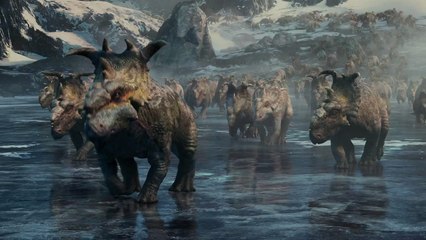 Bande-annonce : Sur la Terre des Dinosaures - Teaser (8) VF