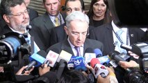 Uribe defiende a sus exfuncionarios ante la justicia