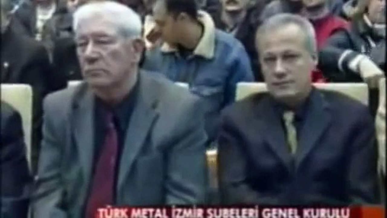 Recep Tayyip erdogan ibne sini korkudan altina siciran Türk oglu Türk MUSTAFA ÖZBEK