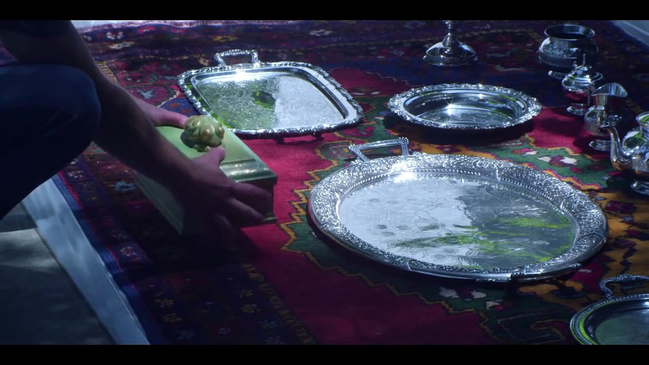 Yardsale scene from the movie "The Time Machine (I Found at a Yardsale)"