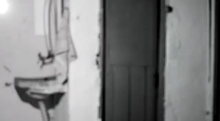 Film Trailer: Sen Aydinlatirsin Geceyi / Thou Gild'st the Even