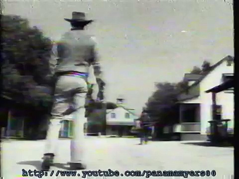 Gunsmoke the Last Apache Commercial