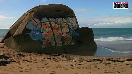 #Erdeven -  Plage naturiste rongée par les vagues -  TV Quiberon 24/7