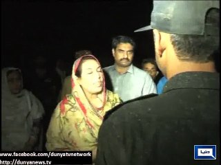 Dunya News - Dr Fahmeeda Mirza reaches Badin without security