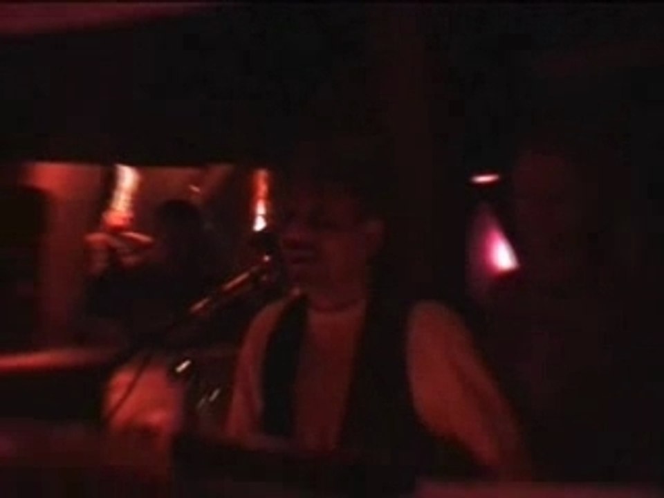 Gerard de Suresnes en boite de nuit