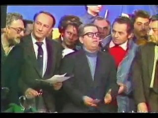 Nicu Ceauşescu a năvălit înarmat încercînd să ia ostateci. TVR 22 dec 1989