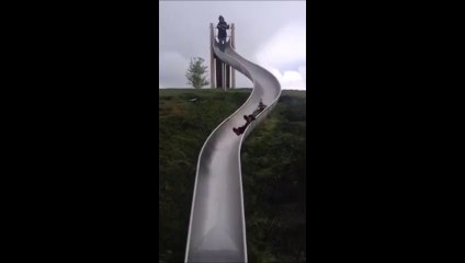 So Dangerous Slide... Kid FAIL