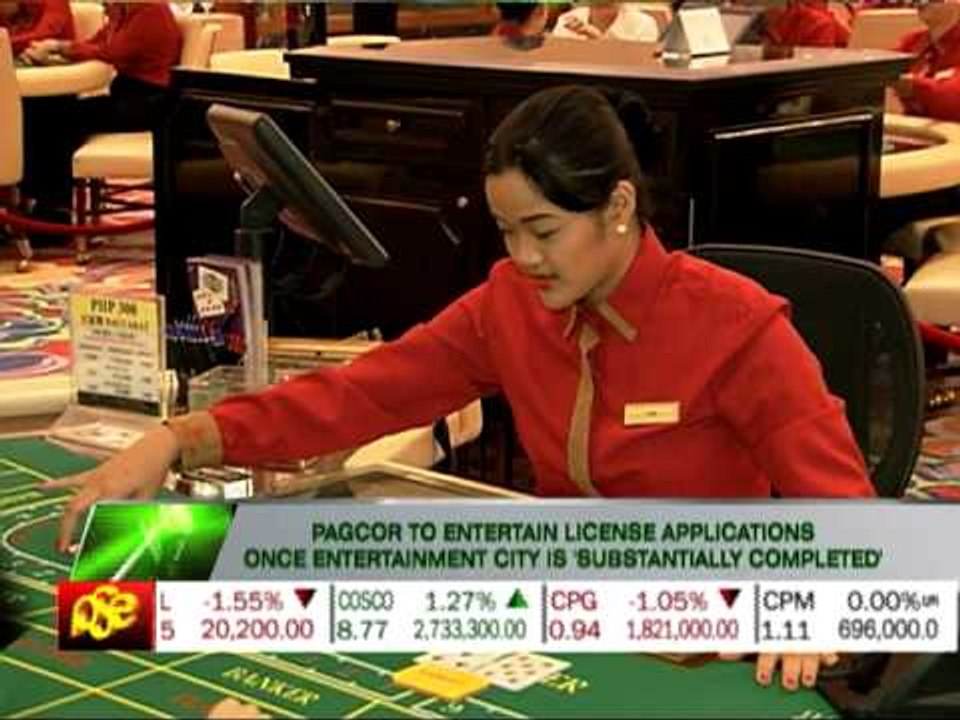 PSEi closes above 8100 level for first time