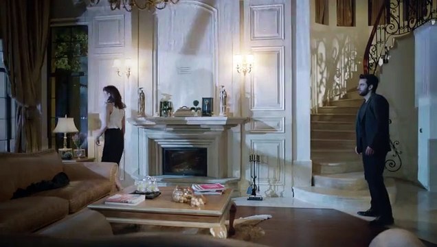 Funda Arar - Yediverenim 2015 Offical Klip