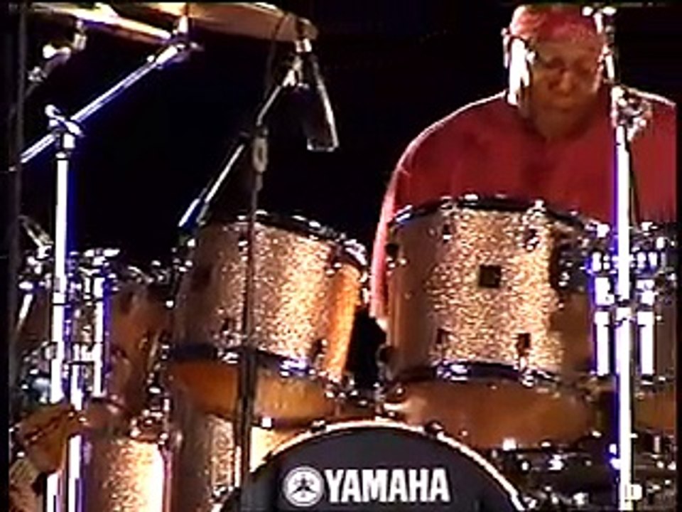 Billy Cobham, Frank Gambale, Brian Auger, Novecento - Drum 'n' Voice Tour (2007)