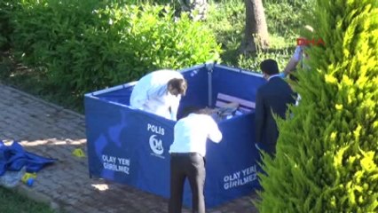 Antalya Polis, Parkta İntihar Etti