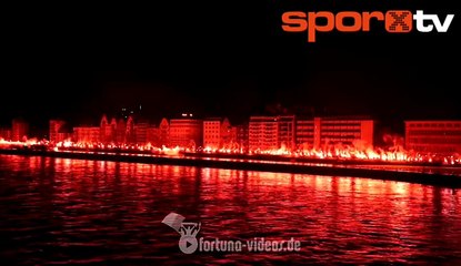 Düsseldorf'u ateşe verdiler!