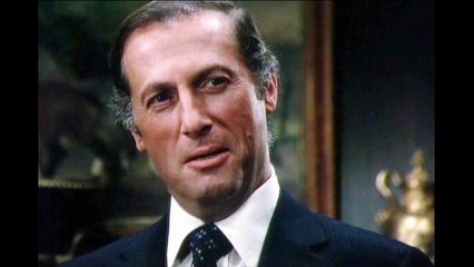 TRIBUTE TO LLOYD BOCHNER