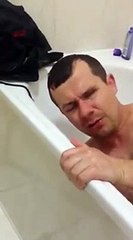 Irish man after too many Jägers : sleeping in the bath