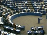 2/2 Schulz vs Berlusconi al Parlamento Europeo (video completo e con sottotitoli)
