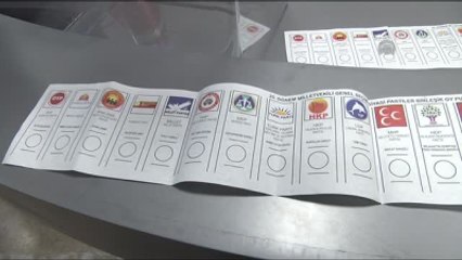 Oy Pusulaları Basıldı