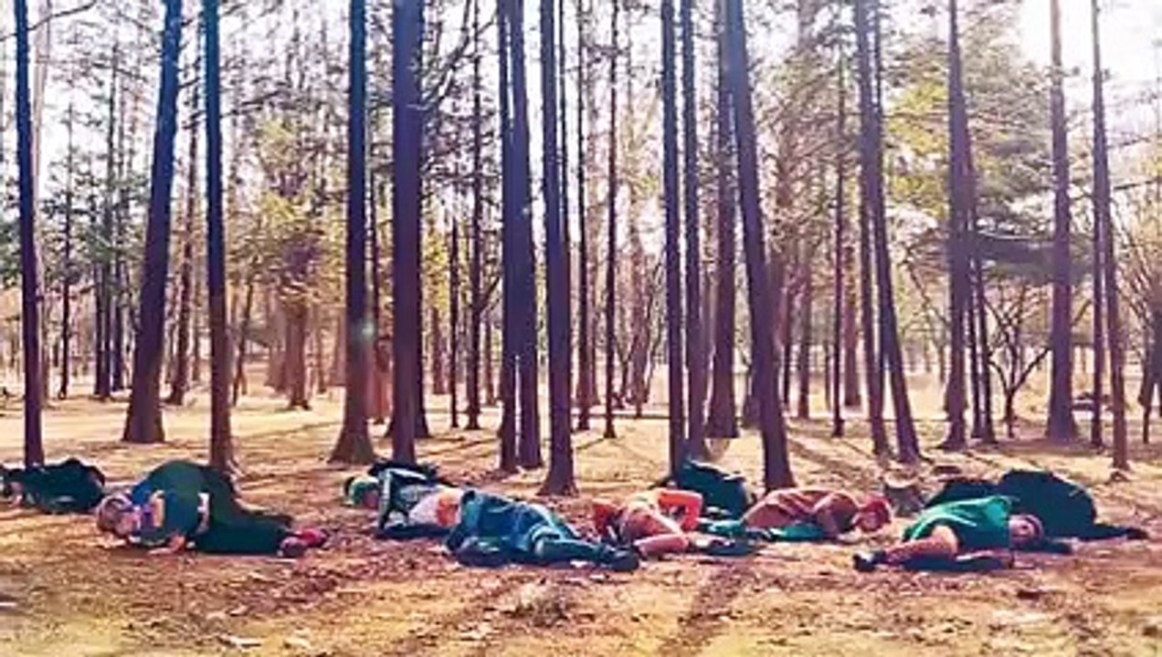 Boyfriend 'Bounce' mirrored Dance MV (1)