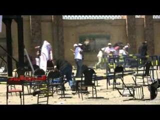 اشتباكات بين مؤيدي ومعارضي مبارك أمام المحكمة