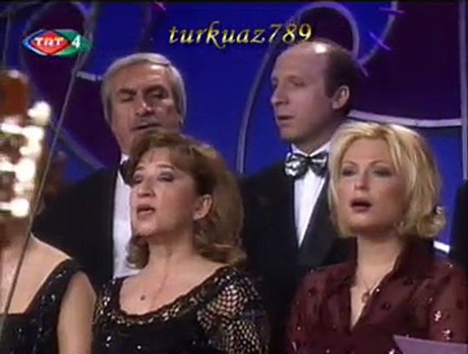 KÜRDÎLİHİCAZKÂR FASIL-Şen gözlerine neş'e veren bir çiçek olsam (1)