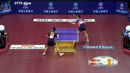 The point awesome between Ma Long and Fang Bo at the World table tennis