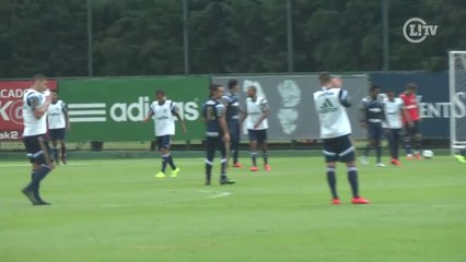 Download Video: Alan Patrick distribui gols e assistências em treino do Verdão