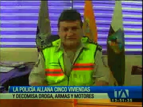 Policía incautó droga y armas en Esmeraldas