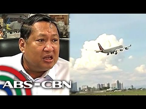 Airport authorities, pinag-aaralan ang multa sa delayed flights