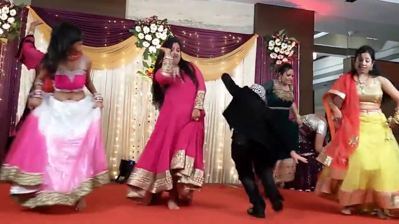 Dilli Wali Girlfriend Best Wedding Dance Performance For Harpreer
