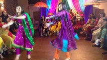 Balam Pichkari Mehndi Dance Pakistani Desi Wedding Dance
