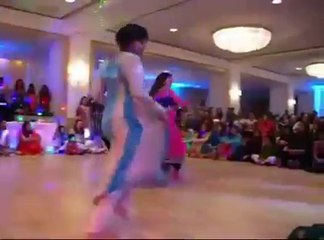 Pakistani Girls Supeer Dance Awesome Dance Performance