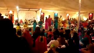 Doob Ja Mere Piyaar Mein Girl Mehndi Dance
