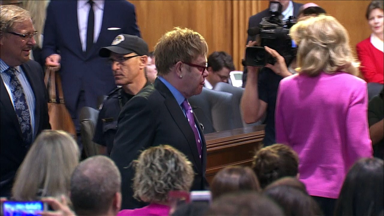 Sir Elton John urges Congress to continue fight against AIDS