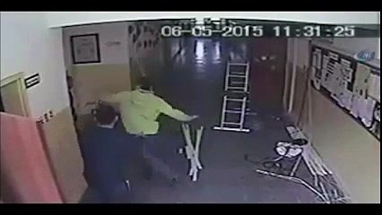 Veliden müdüre öldüresiye dayak