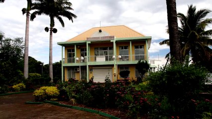 Destination Île de la Réunion - Terre Sainte.