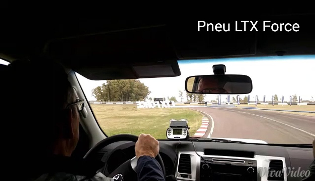 Testes pneu Michelin LTX Force