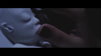 3D ultrasound lets blind expectant mother 'see' her baby in touching Mother's Day ad
