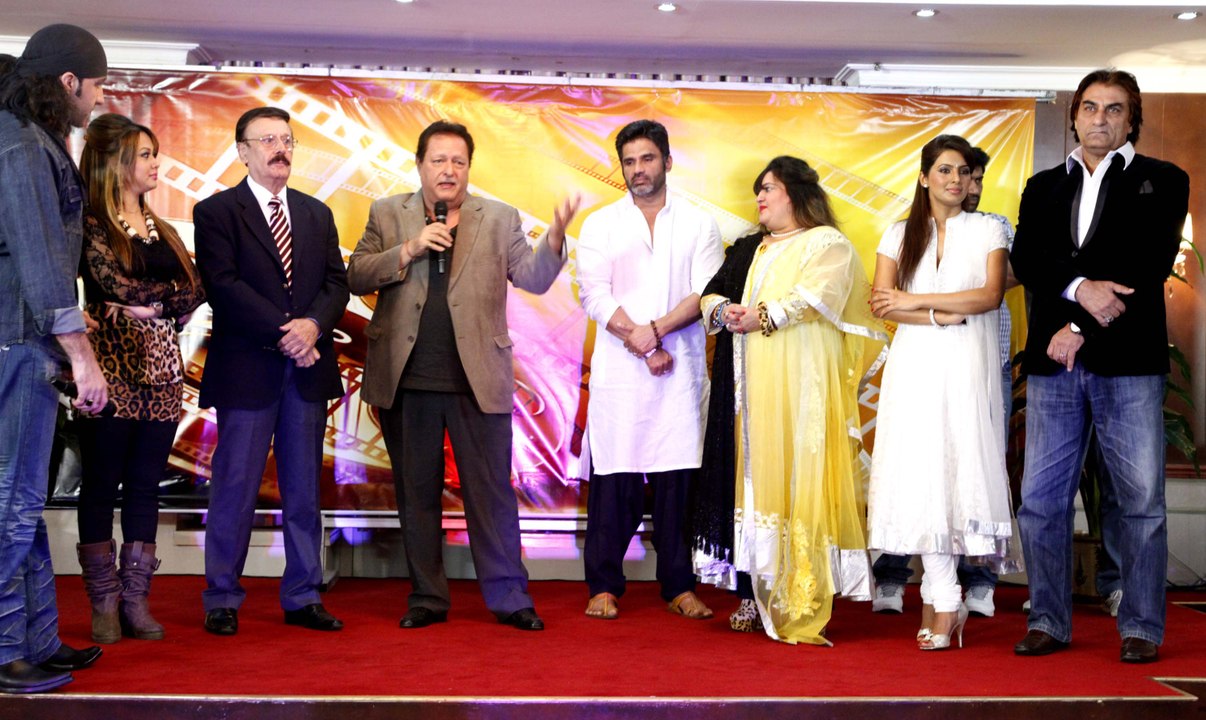 Bollywood stars in Afghanistan | Sunil Shetty | Geeta Basra | Sameer Ali Khan |