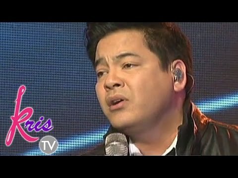 Martin sings his version of All Of Me on Kris TV