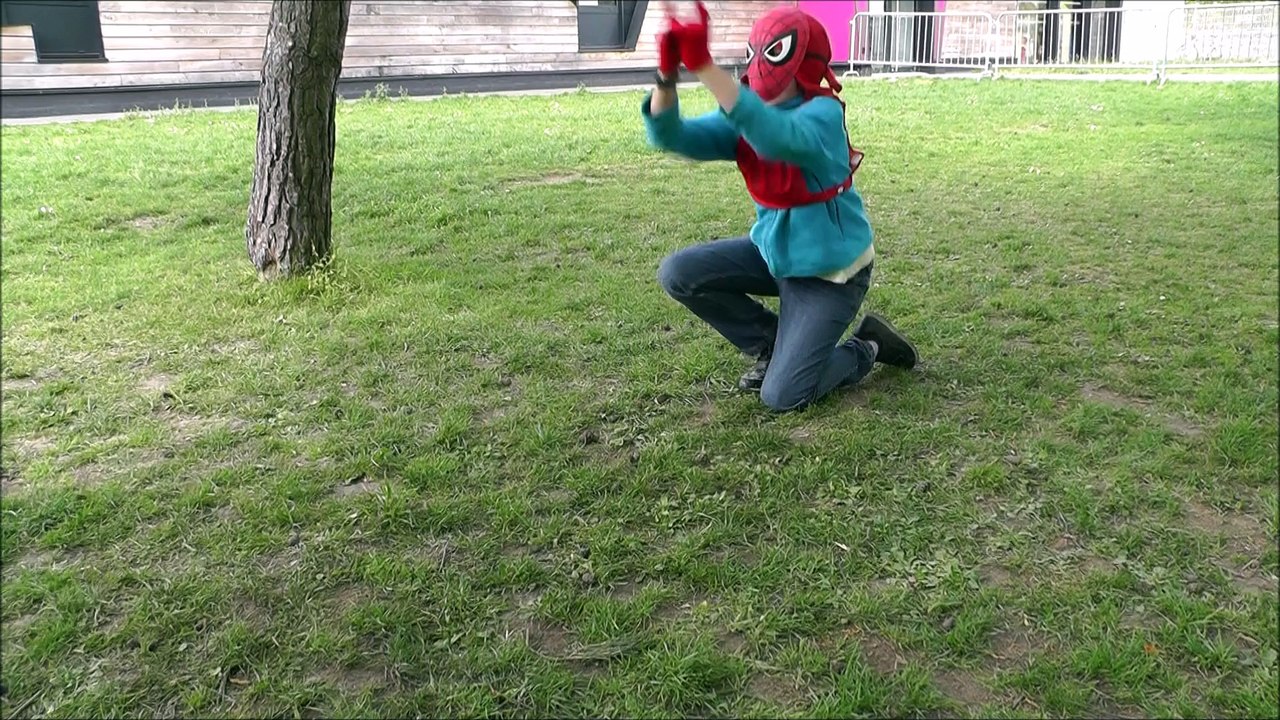 Batman vs Spiderman
