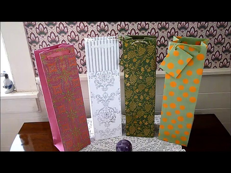 Assorted Wine Gift Bags Review - Elegant, stylish wine bags