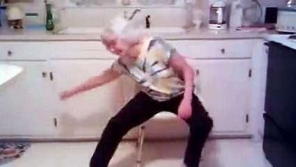 Grandma dances like Usher