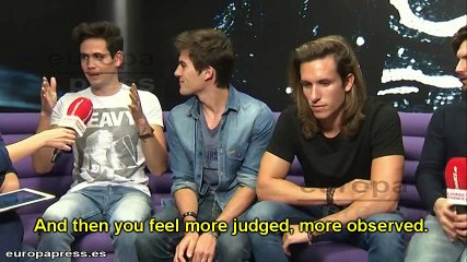 Dvicio - Chance chat (subtitled)