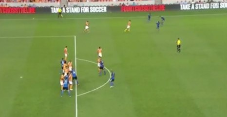 San Jose Earthquakes, Frikikten Rakibini Avladı