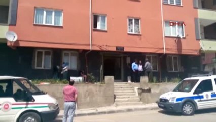 Gebze 19 Yaşındaki İşşsiz Genç Bilgisayar Kablosu ile Kendisini Asarak İntihar Etti