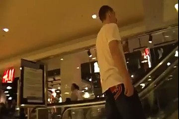 Yürüyen merdiven kullanmak için yeni bir yol