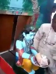 India Making Progress Day By Day, Watch Automatic Bhagwan Introduced By India