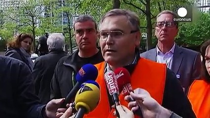 Areva to cut 6000 jobs and slash pay and bonuses