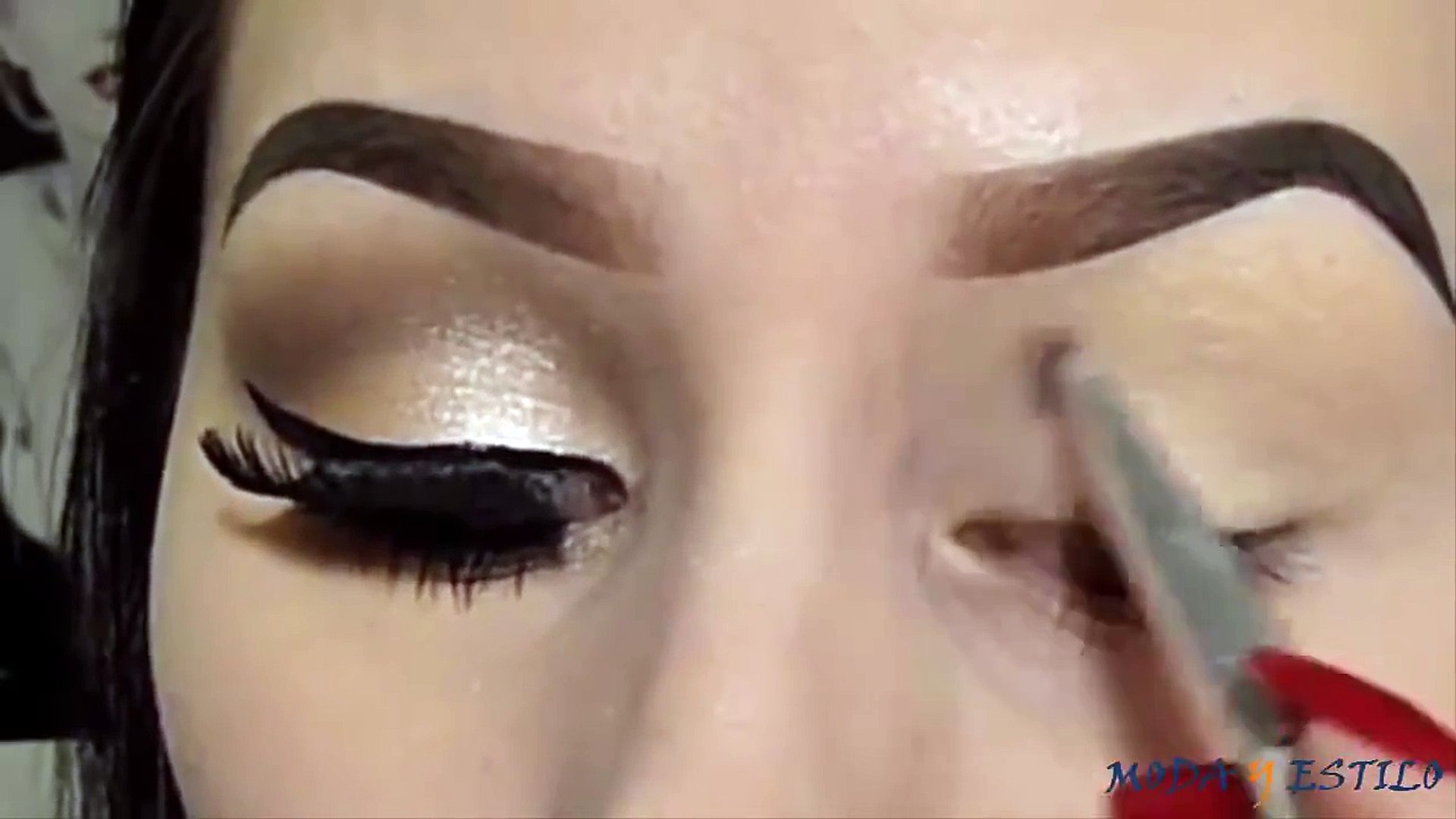 Maquillaje- Ojos ahumados - Sombra y Colores naturales - Vídeo Dailymotion