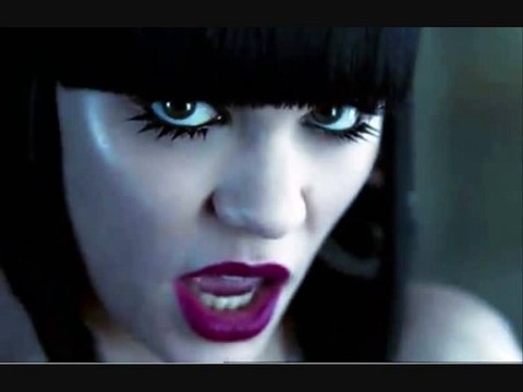 Jessie J - Whos Laughing Now Lyrics